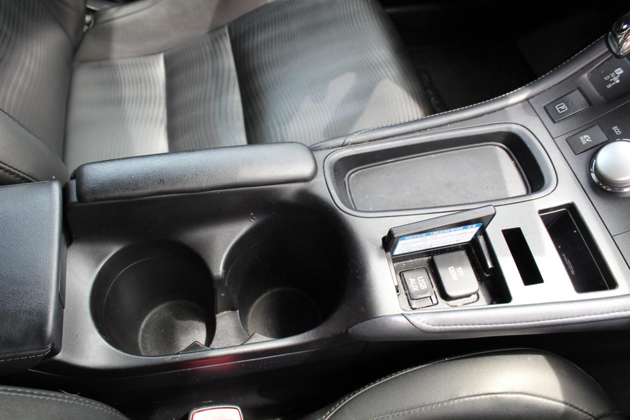 Lexus CT 200h 5dr Sdn Hybrid 2013