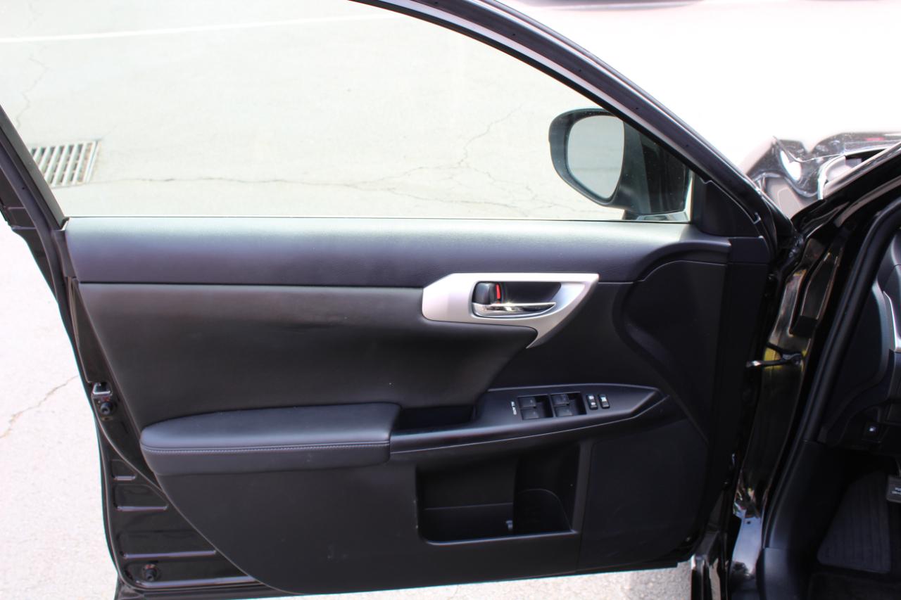 Lexus CT 200h 5dr Sdn Hybrid 2013