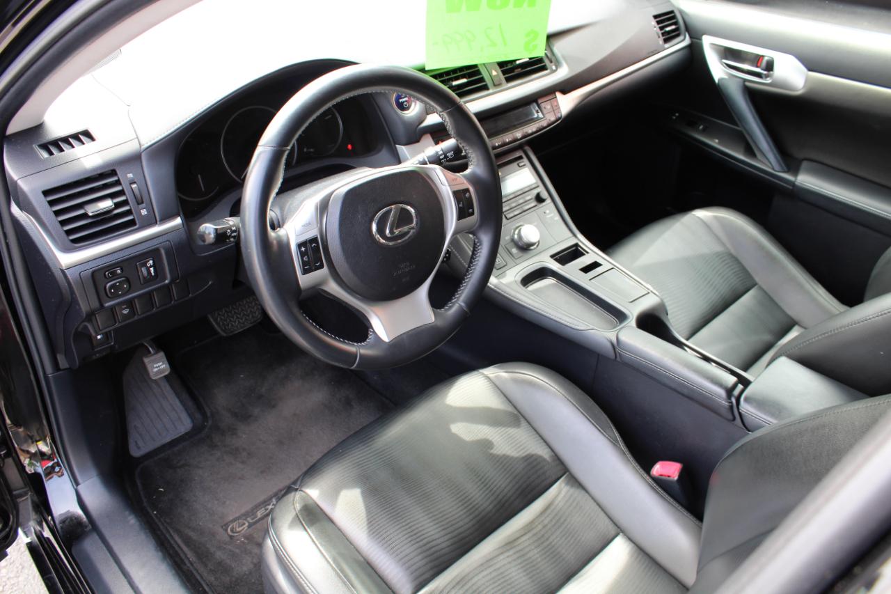 Lexus CT 200h 5dr Sdn Hybrid 2013