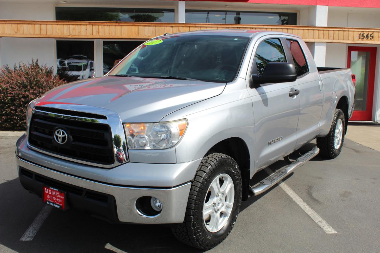 Toyota Tundra 4WD Truck Double Cab 4.6L V8 6-Spd AT (Natl) 2012
