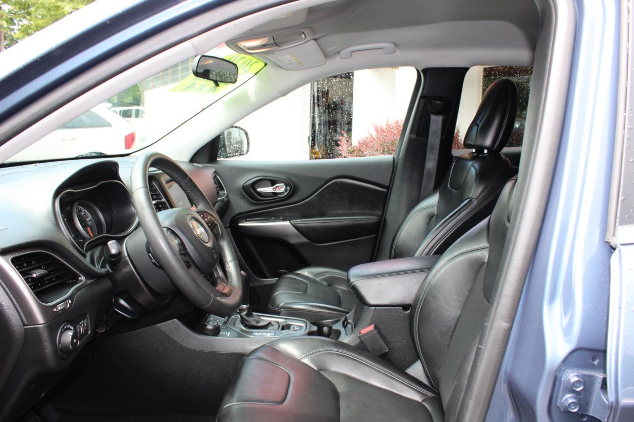 Jeep Cherokee Latitude Plus 4x4 2020