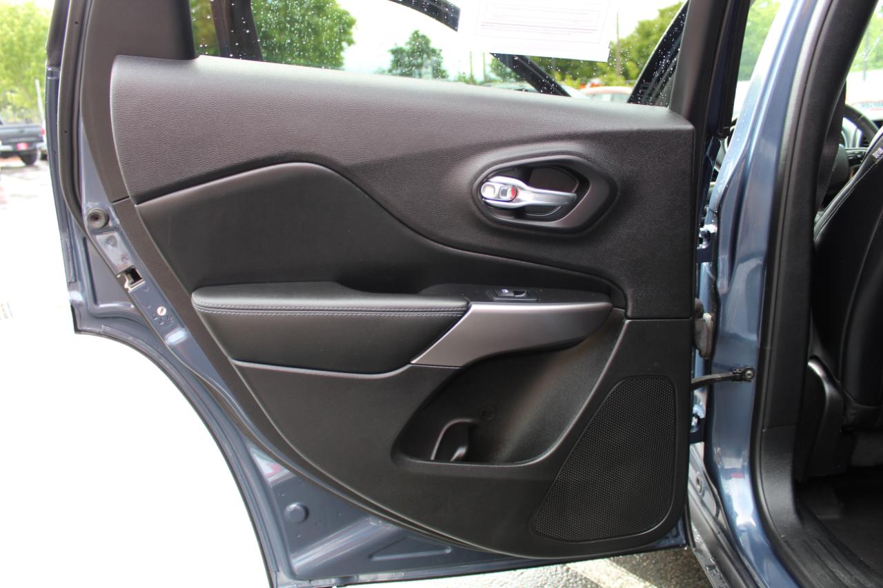 Jeep Cherokee Latitude Plus 4x4 2020