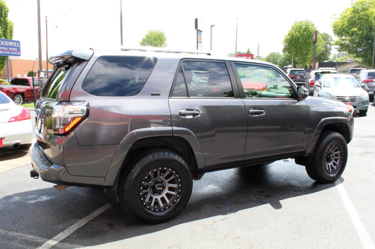 Toyota 4Runner 4WD 4dr V6 Trail Premium (Natl) 2014