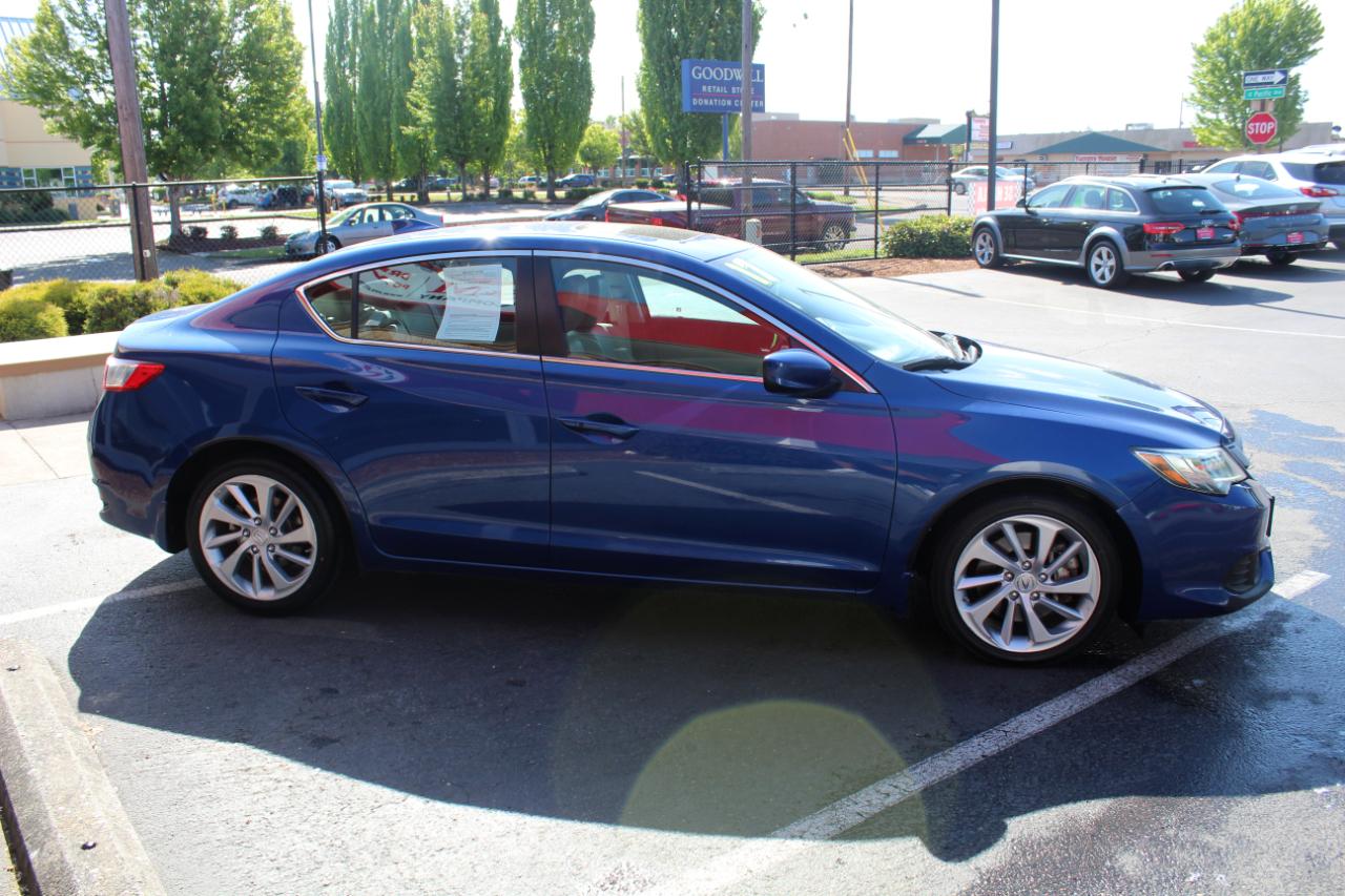 Acura ILX Sedan w/Technology Plus Pkg 2017