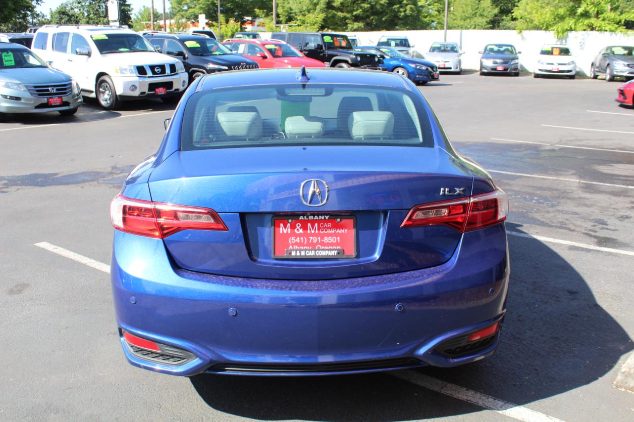 Acura ILX Sedan w/Technology Plus Pkg 2017