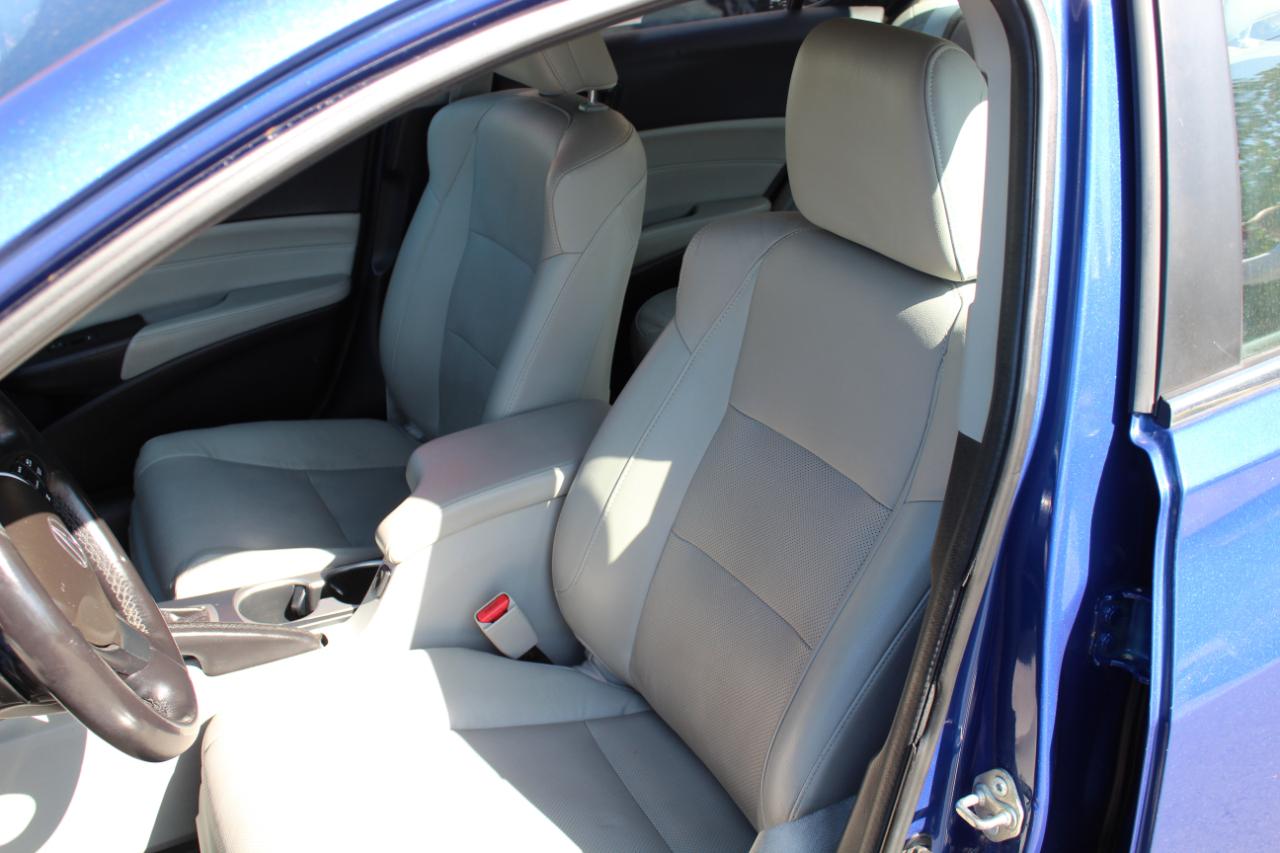 Acura ILX Sedan w/Technology Plus Pkg 2017