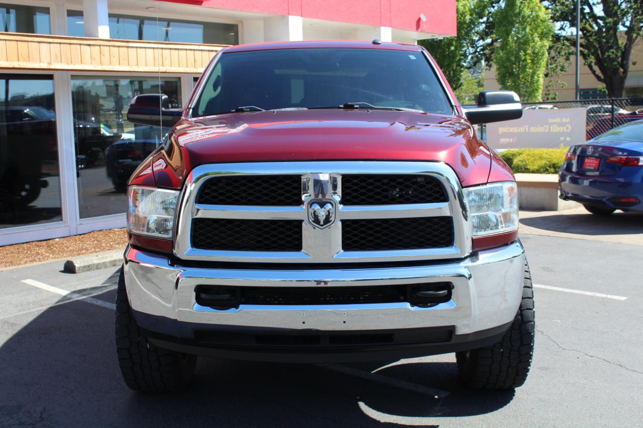 RAM 2500 Tradesman 4x4 Crew Cab 6'4" Box 2018