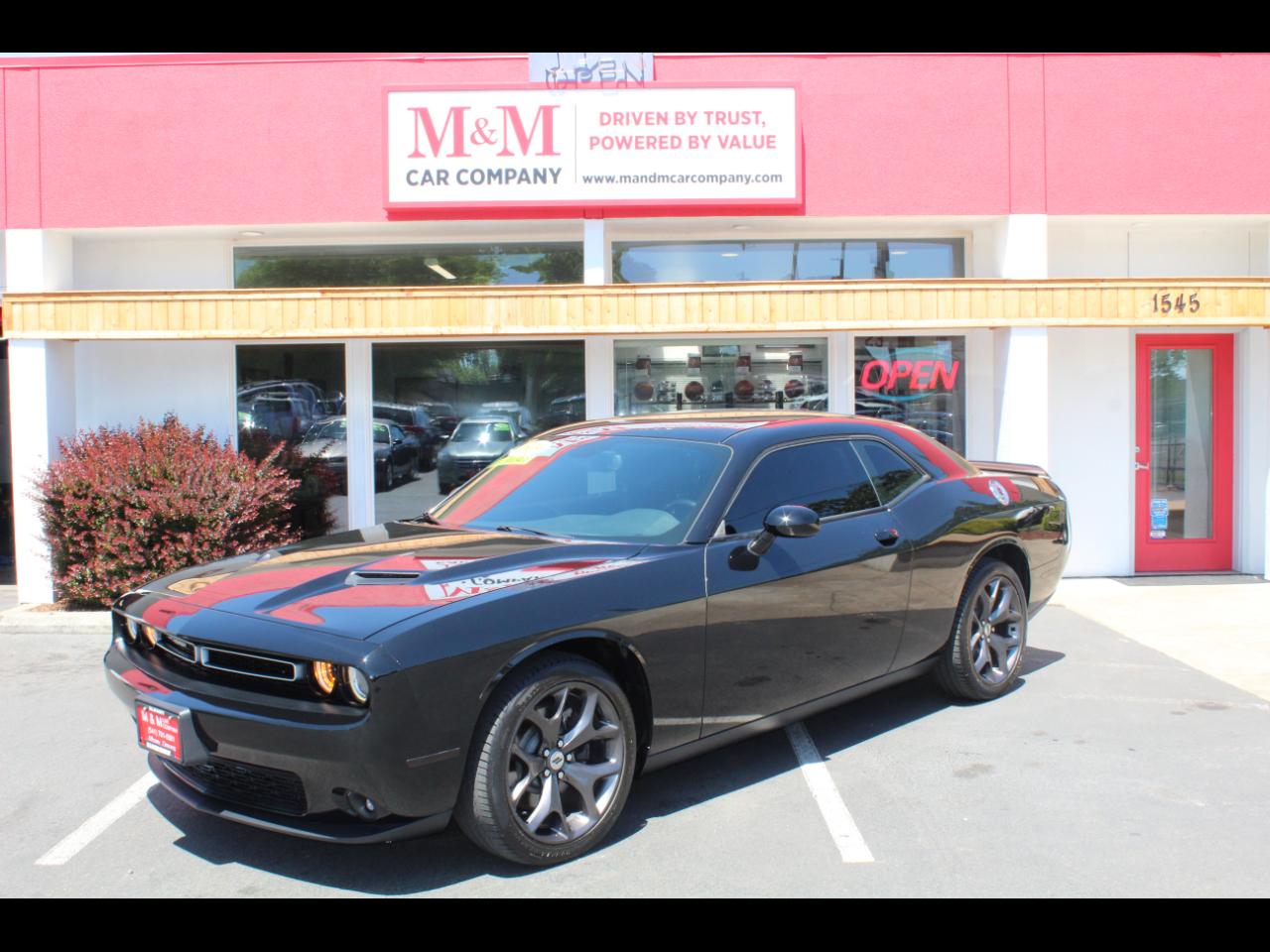 2019 Dodge Challenger SXT RWD
