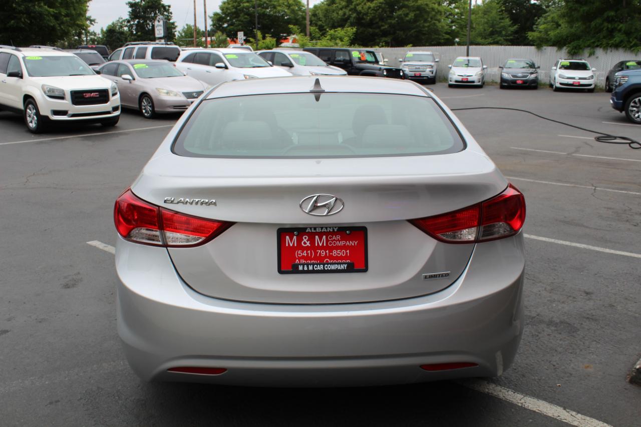 Hyundai Elantra 4dr Sdn Auto Limited PZEV (Ulsan Plant) 2012
