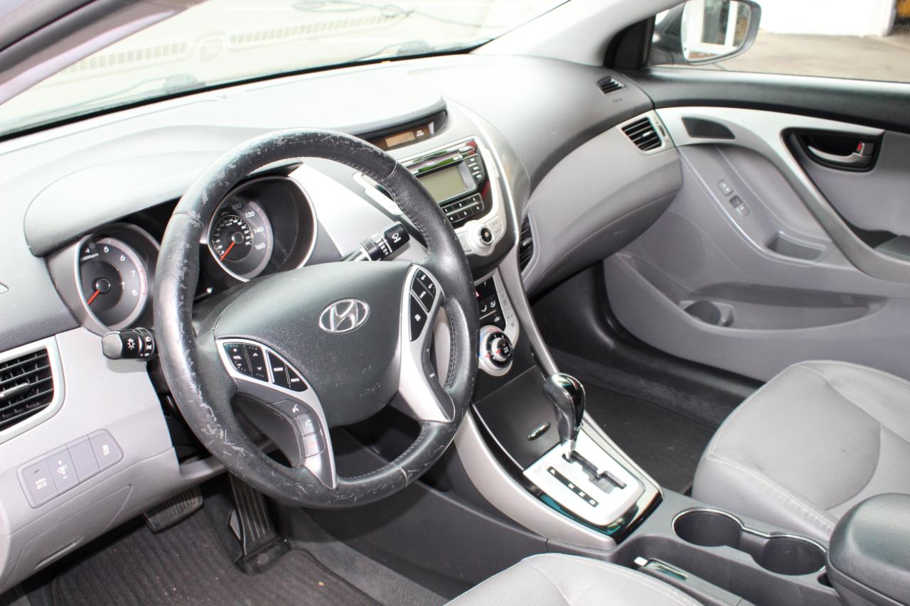 Hyundai Elantra 4dr Sdn Auto Limited PZEV (Ulsan Plant) 2012