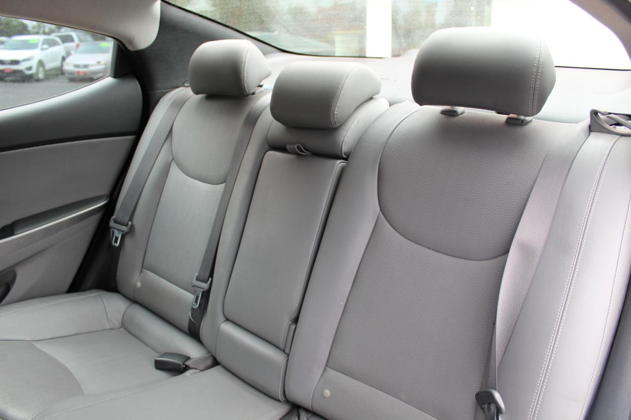 Hyundai Elantra 4dr Sdn Auto Limited PZEV (Ulsan Plant) 2012