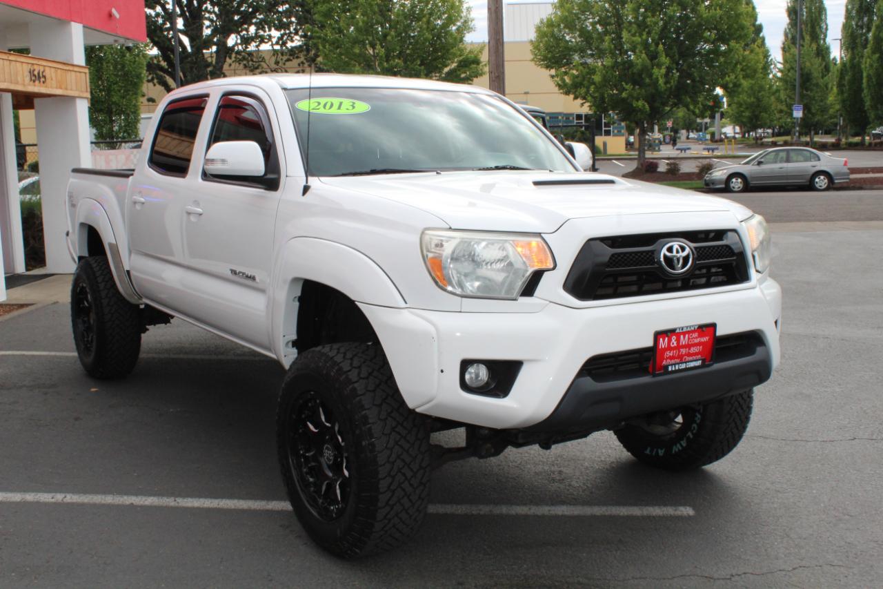Toyota Tacoma 2WD Double Cab V6 AT PreRunner (Natl) 2013