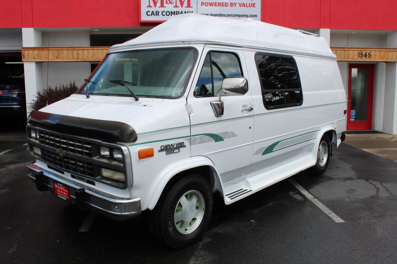 Chevrolet Chevy Van G20 110" WB 1995