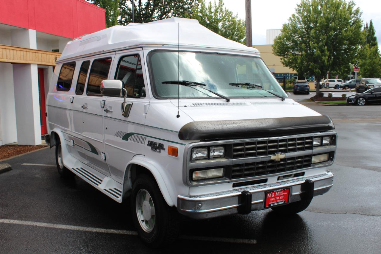Chevrolet Chevy Van G20 110" WB 1995