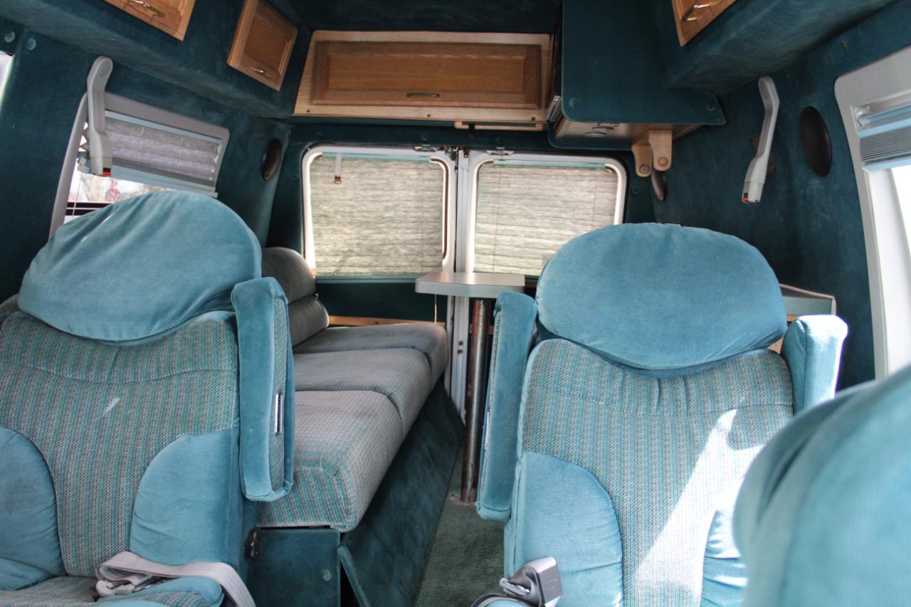 Chevrolet Chevy Van G20 110" WB 1995