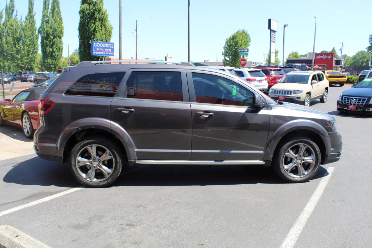 Dodge Journey Crossroad Plus AWD 2017