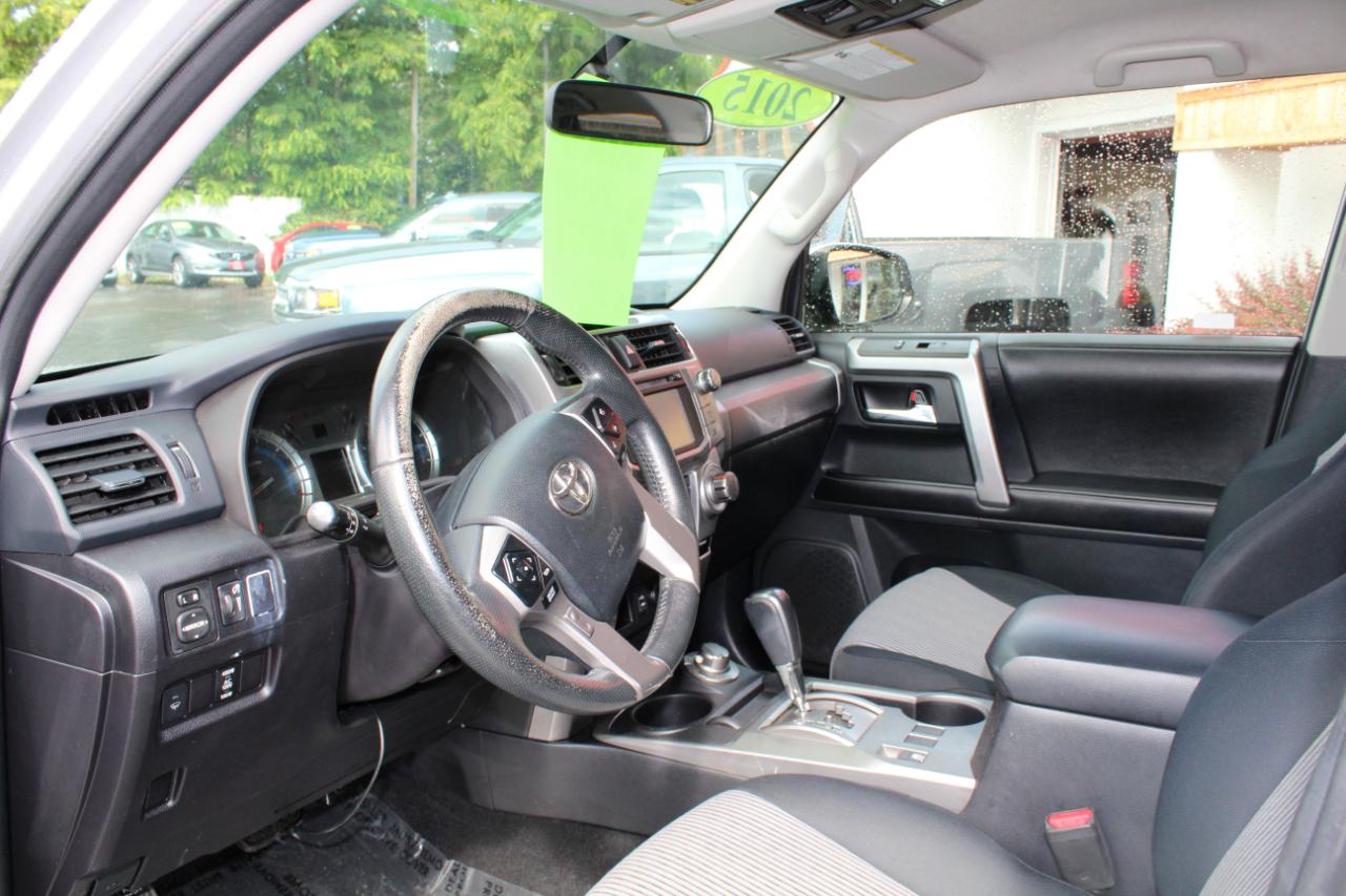 Toyota 4Runner 4WD 4dr V6 Trail Premium (Natl) 2015