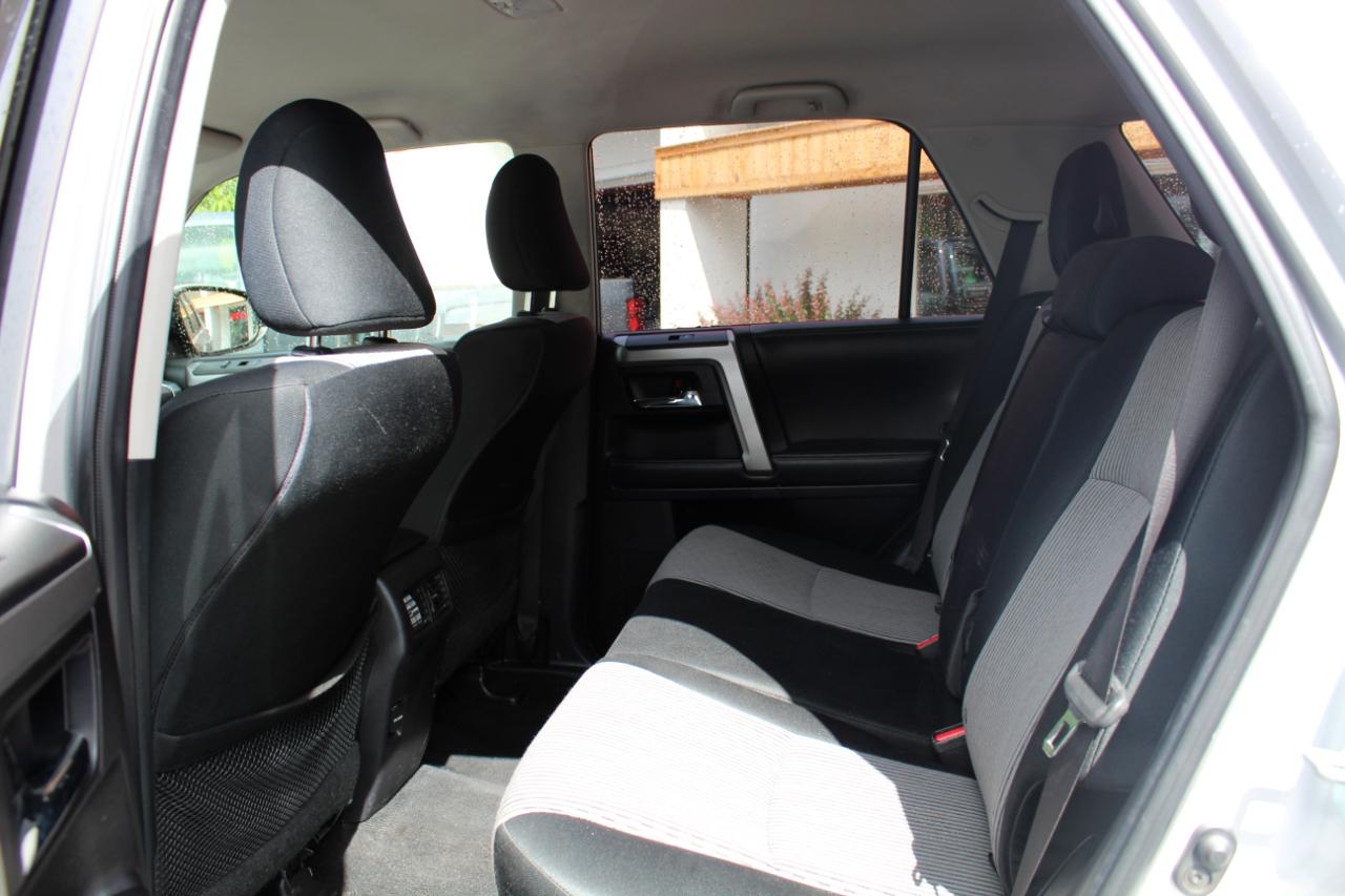 Toyota 4Runner 4WD 4dr V6 Trail Premium (Natl) 2015