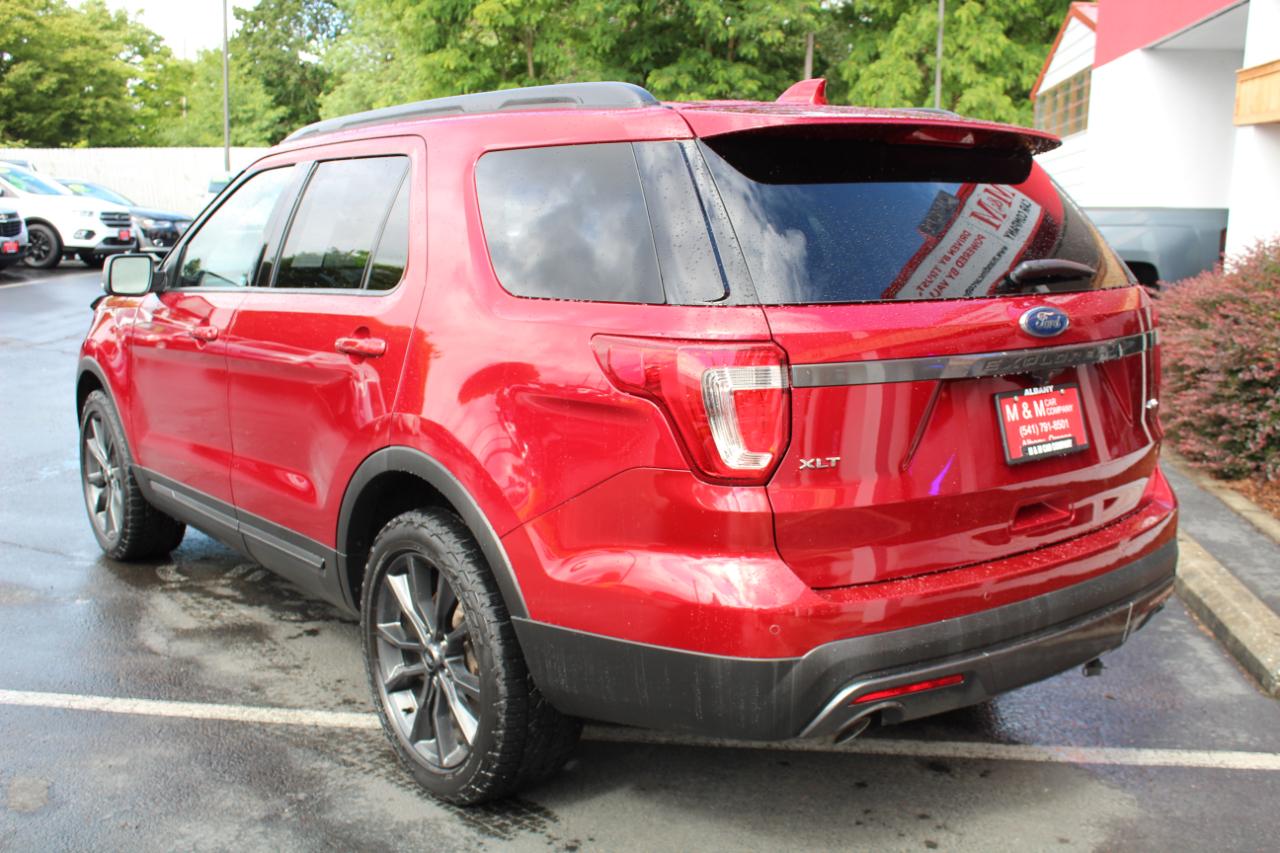 Ford Explorer XLT 4WD 2017