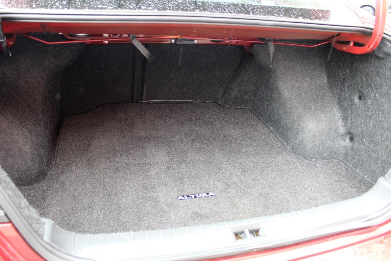 Nissan Altima 4dr Sdn I4 2.5 S 2016