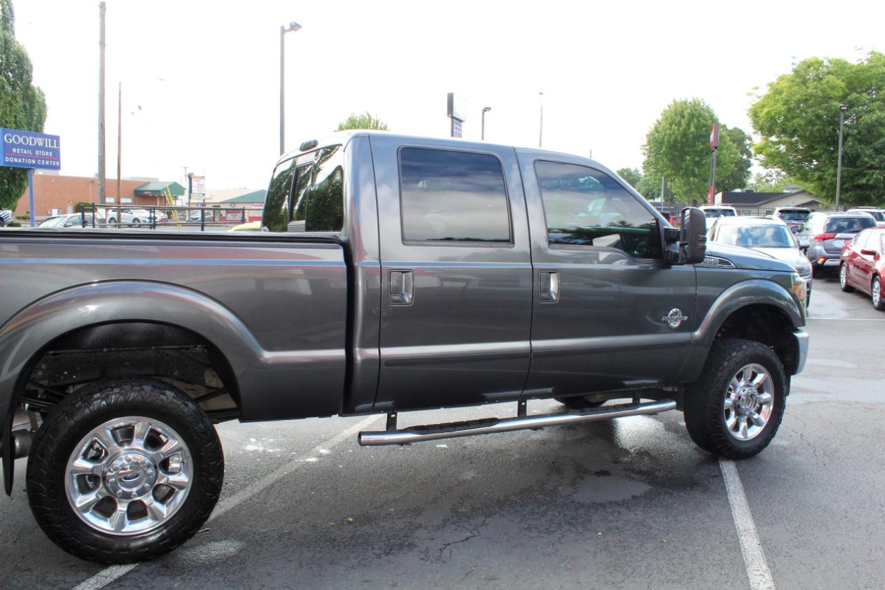 Ford Super Duty F-350 SRW 4WD Crew Cab 156" Lariat 2015