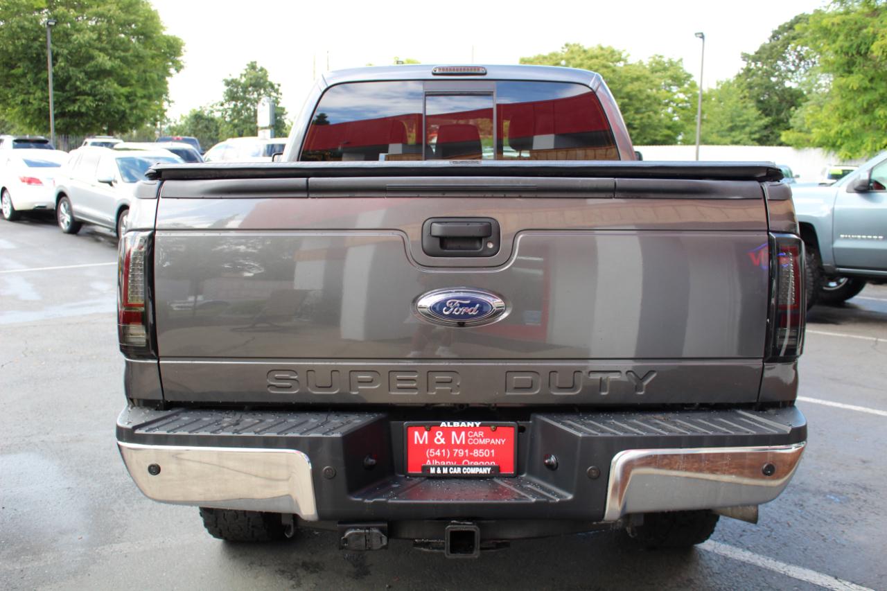 Ford Super Duty F-350 SRW 4WD Crew Cab 156" Lariat 2015