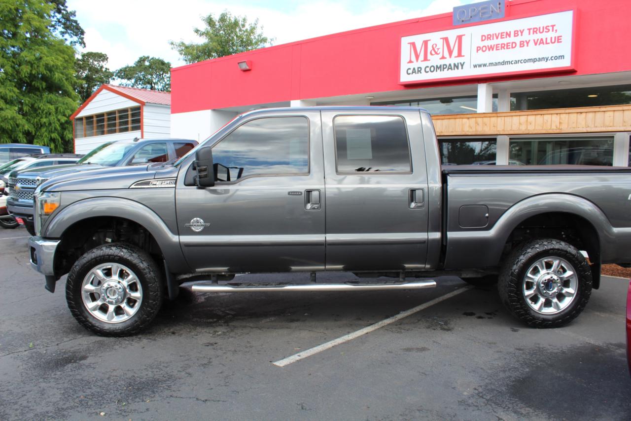 Ford Super Duty F-350 SRW 4WD Crew Cab 156" Lariat 2015