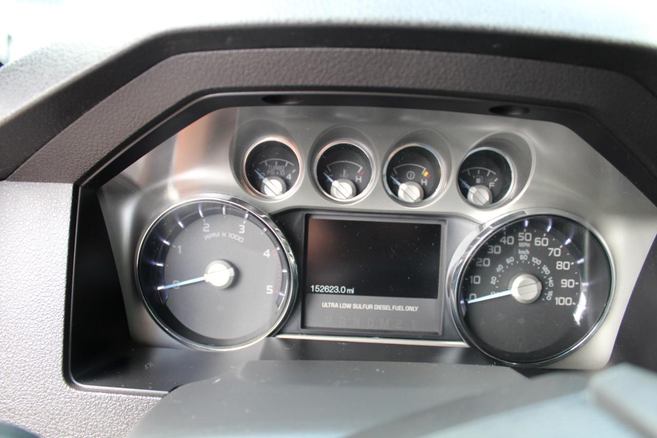 Ford Super Duty F-350 SRW 4WD Crew Cab 156" Lariat 2015