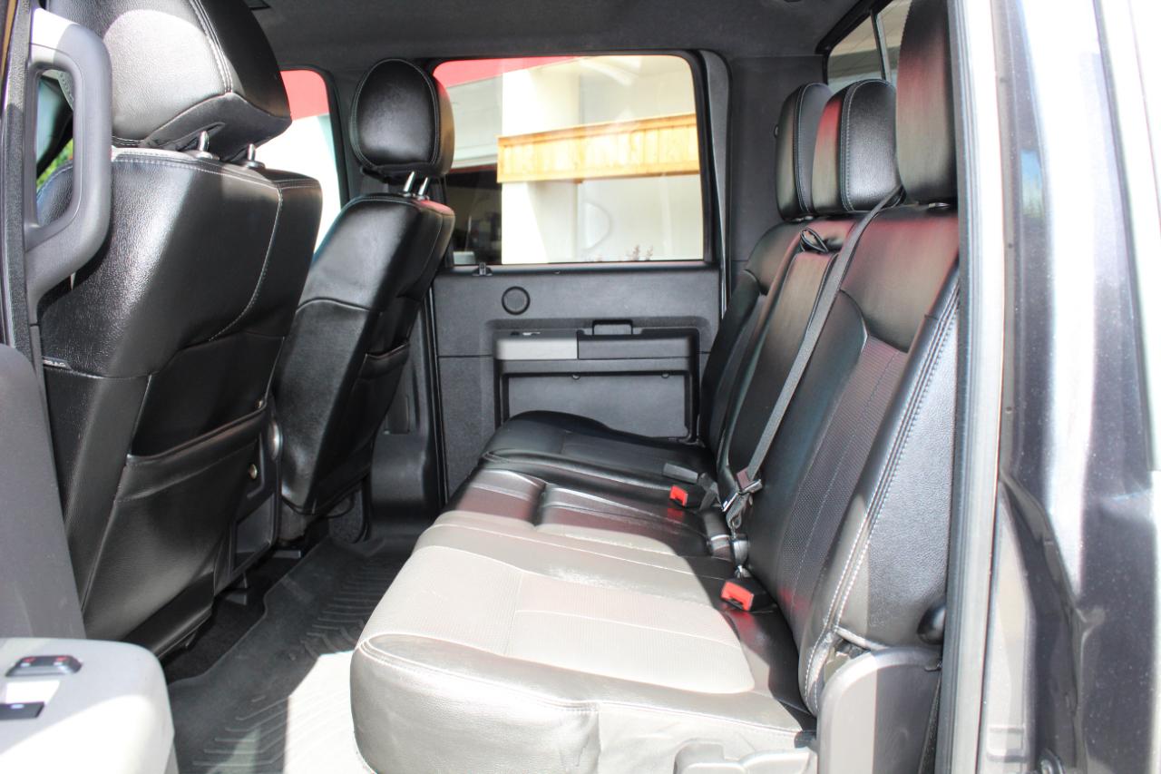 Ford Super Duty F-350 SRW 4WD Crew Cab 156" Lariat 2015
