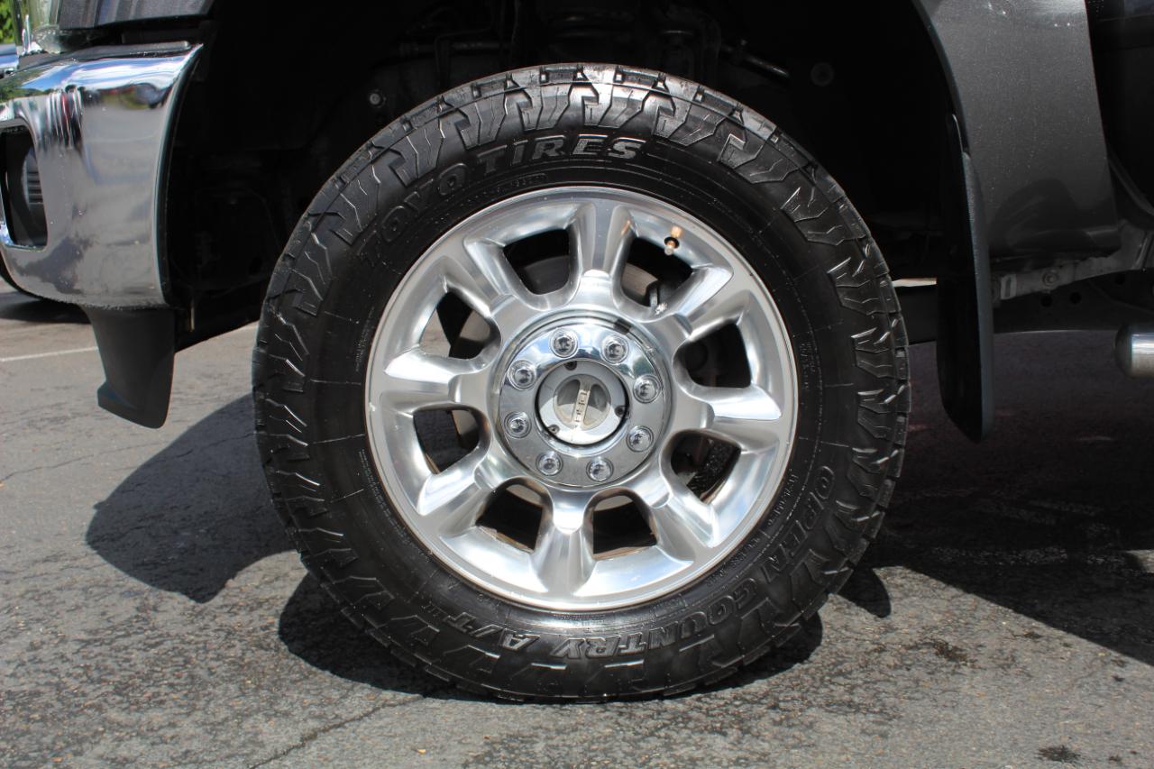 Ford Super Duty F-350 SRW 4WD Crew Cab 156" Lariat 2015