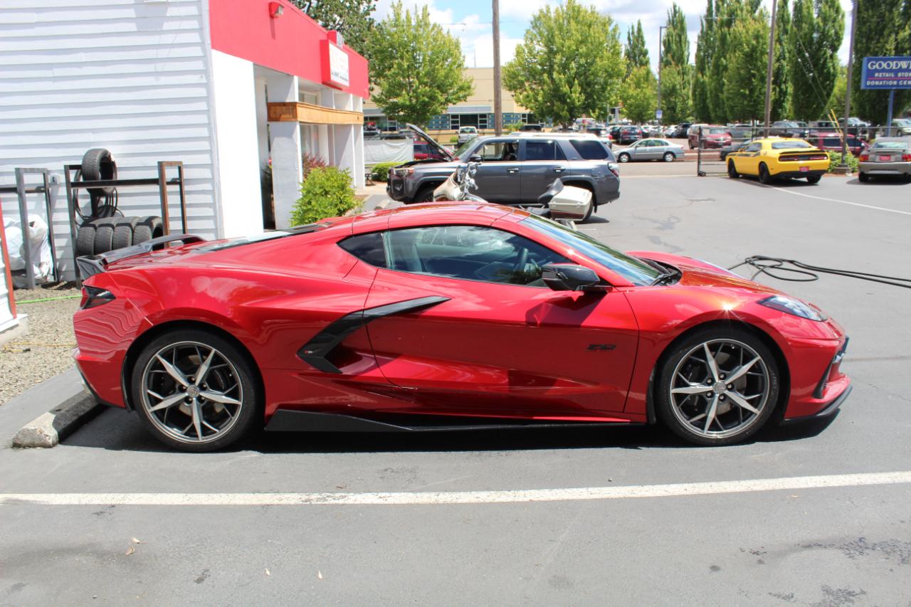 Chevrolet Corvette 2dr Stingray Cpe w/2LT 2023