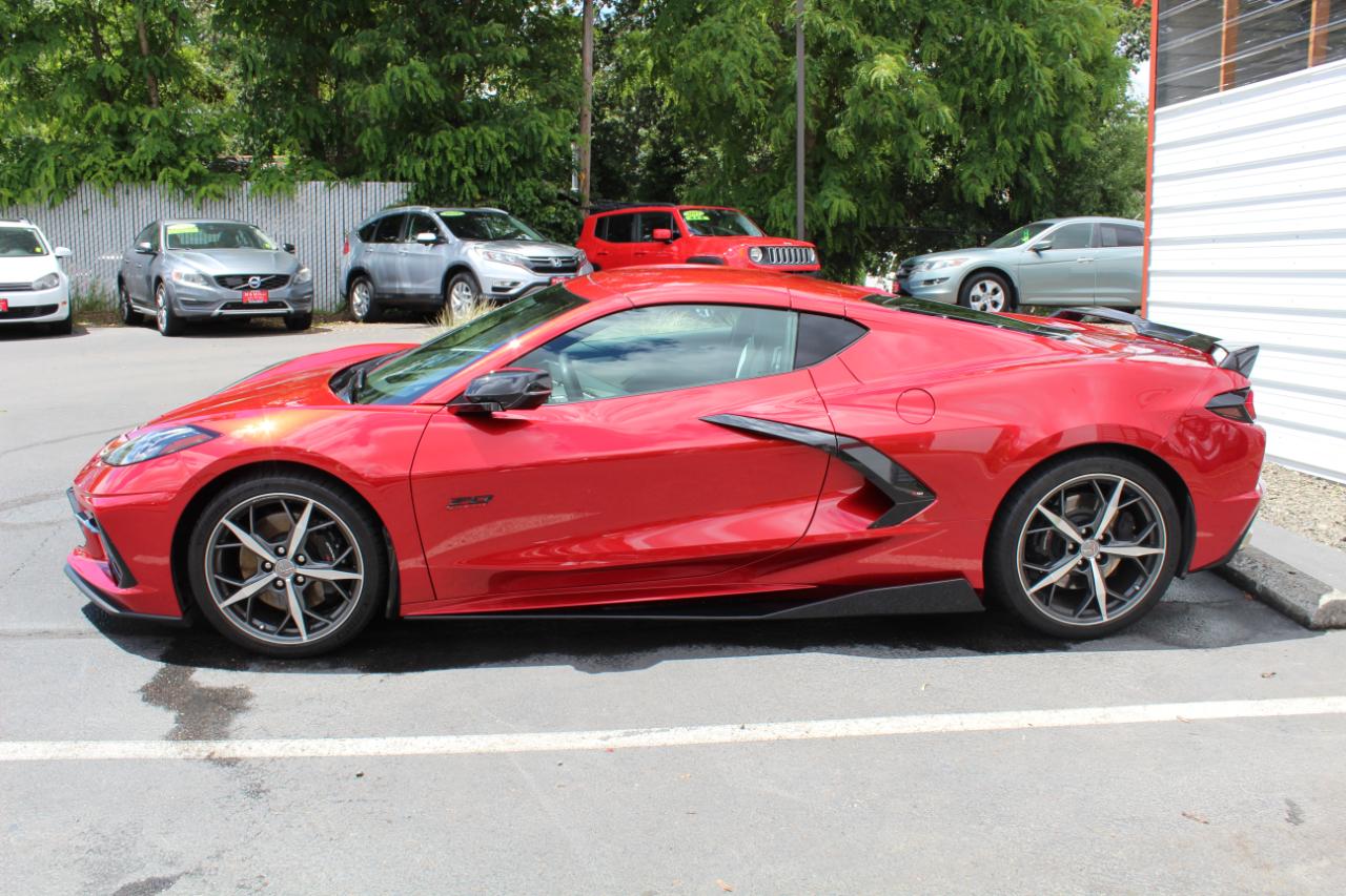 Chevrolet Corvette 2dr Stingray Cpe w/2LT 2023