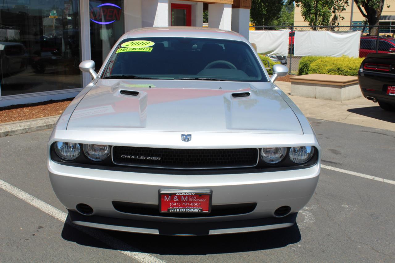 Dodge Challenger 2dr Cpe SE 2010