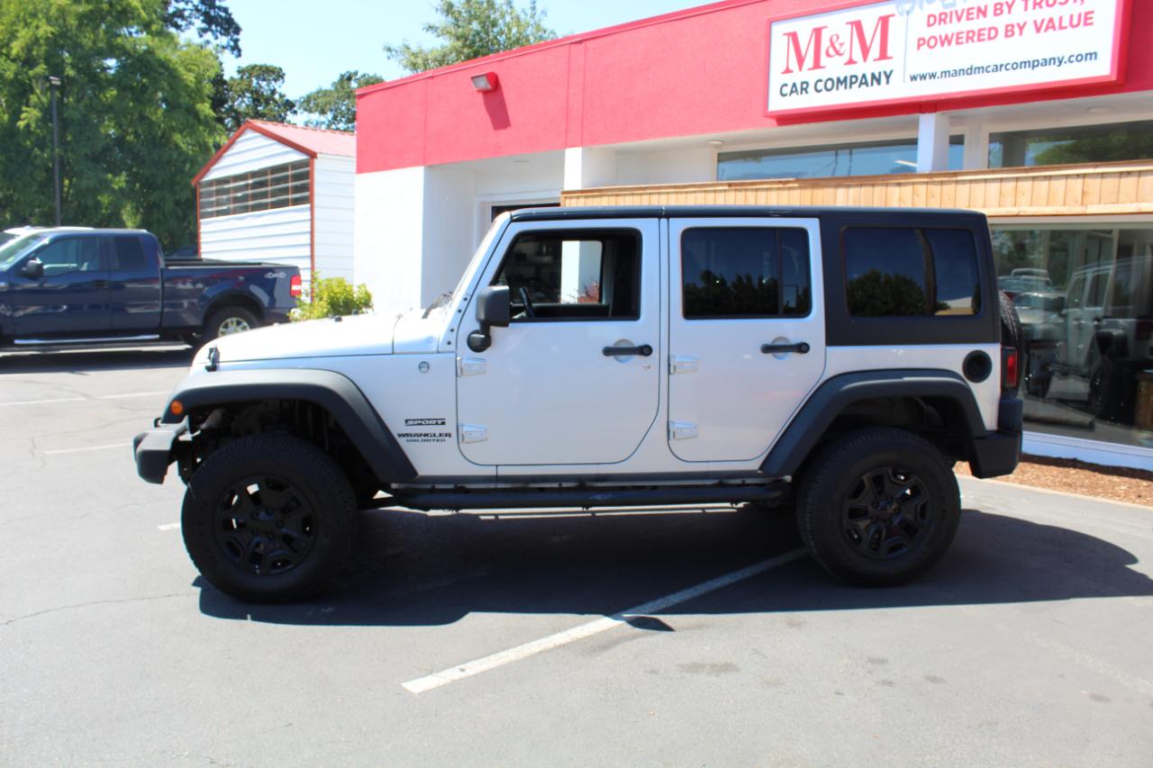 2011 Jeep Wrangler Unlimited Sport - Photo 8
