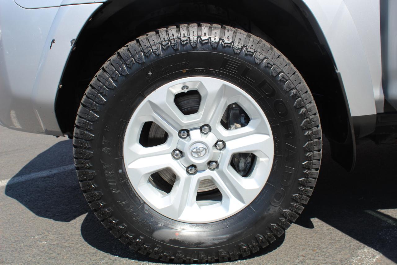 Toyota 4Runner 4WD 4dr V6 Trail Premium (Natl) 2016