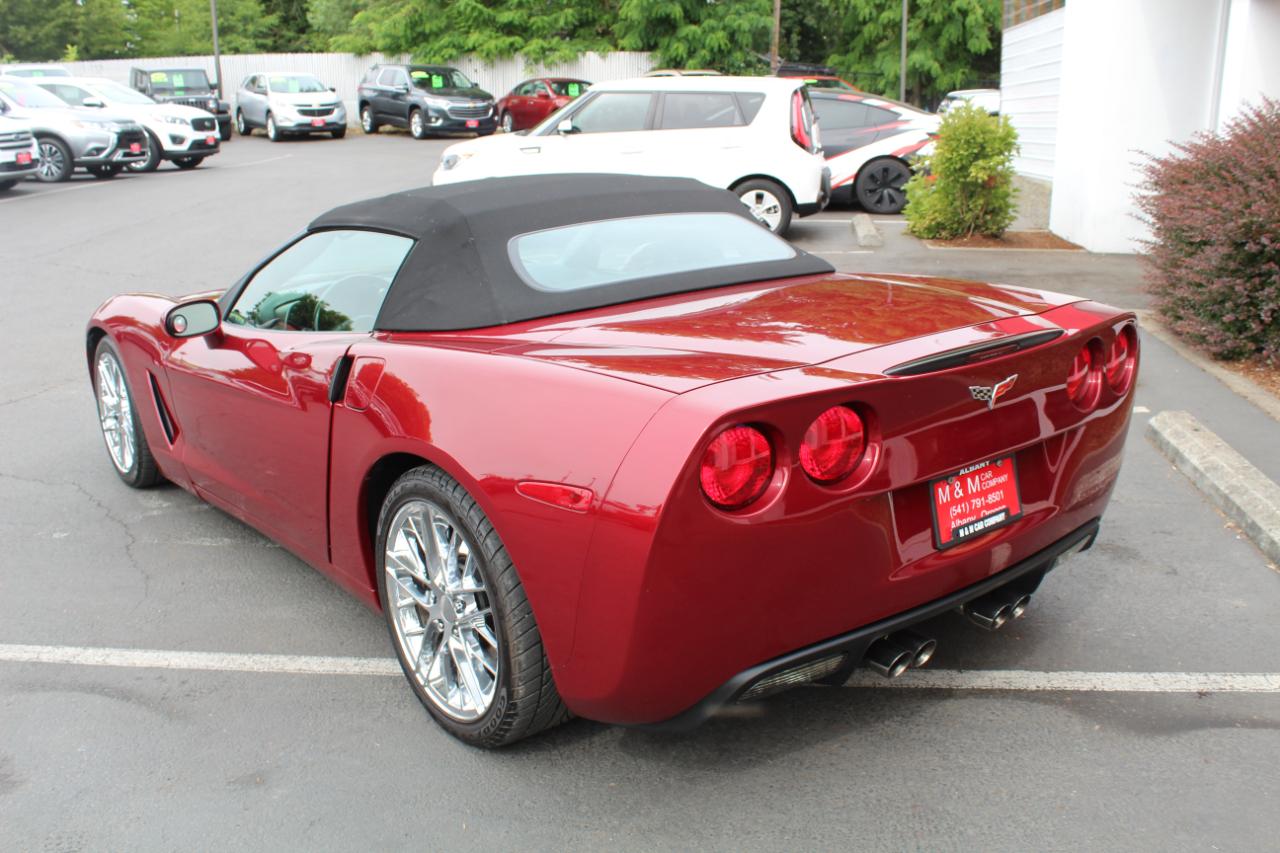 Chevrolet Corvette 2dr Convertible 2005