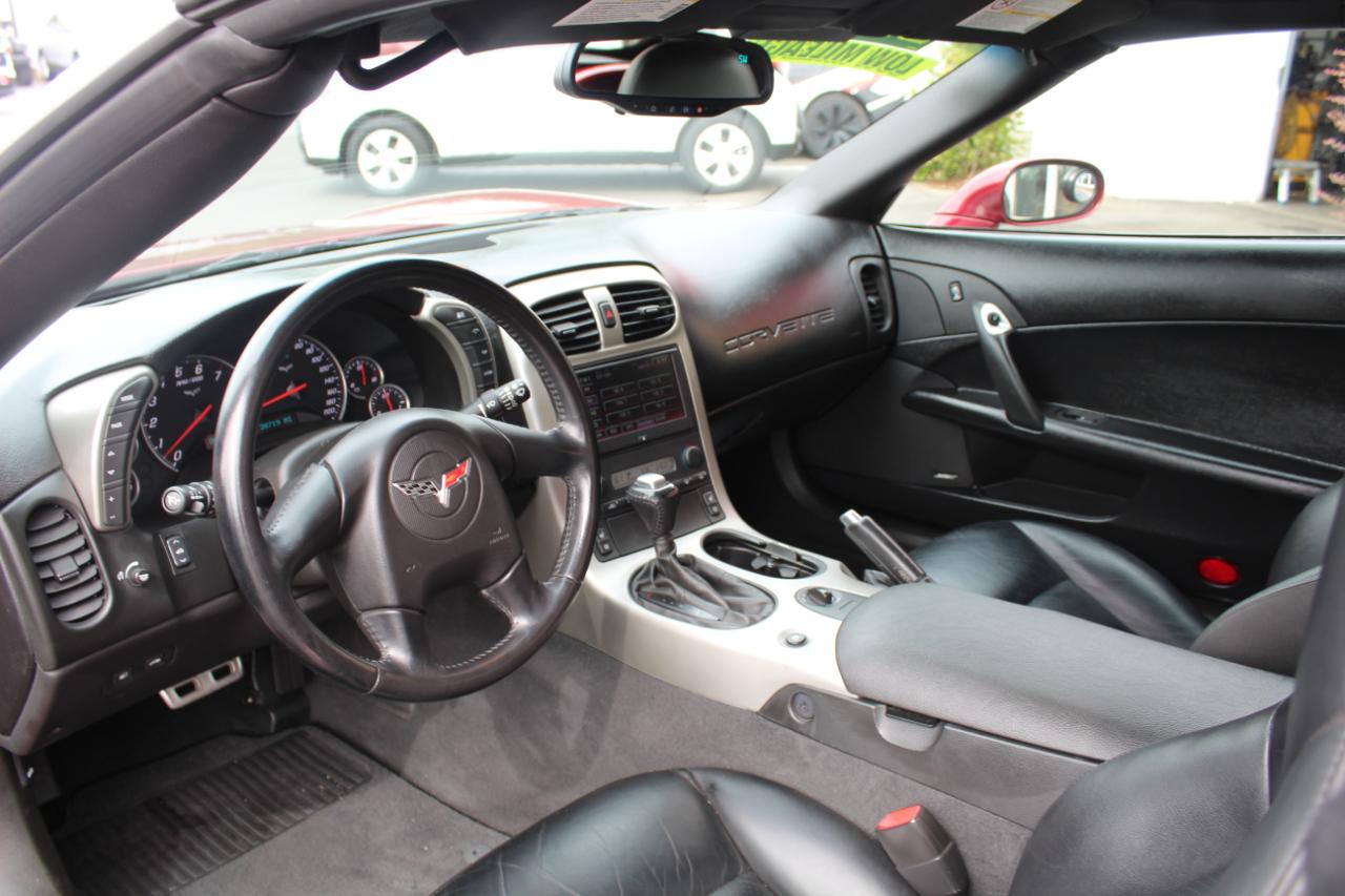 Chevrolet Corvette 2dr Convertible 2005