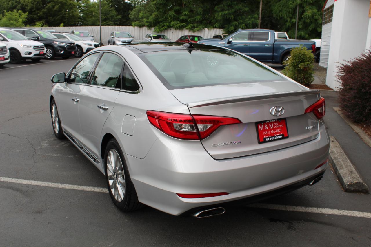 Hyundai Sonata 4dr Sdn 2.4L Limited 2015