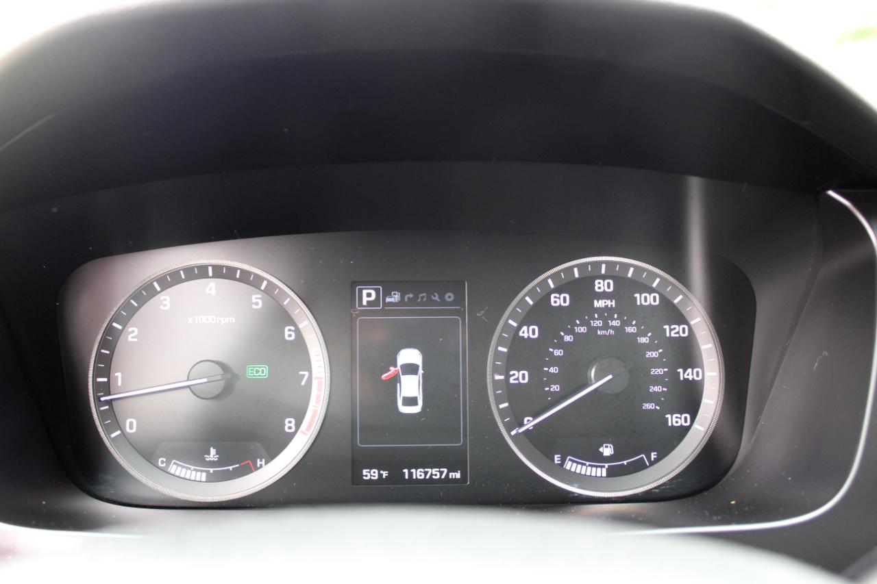 Hyundai Sonata 4dr Sdn 2.4L Limited 2015