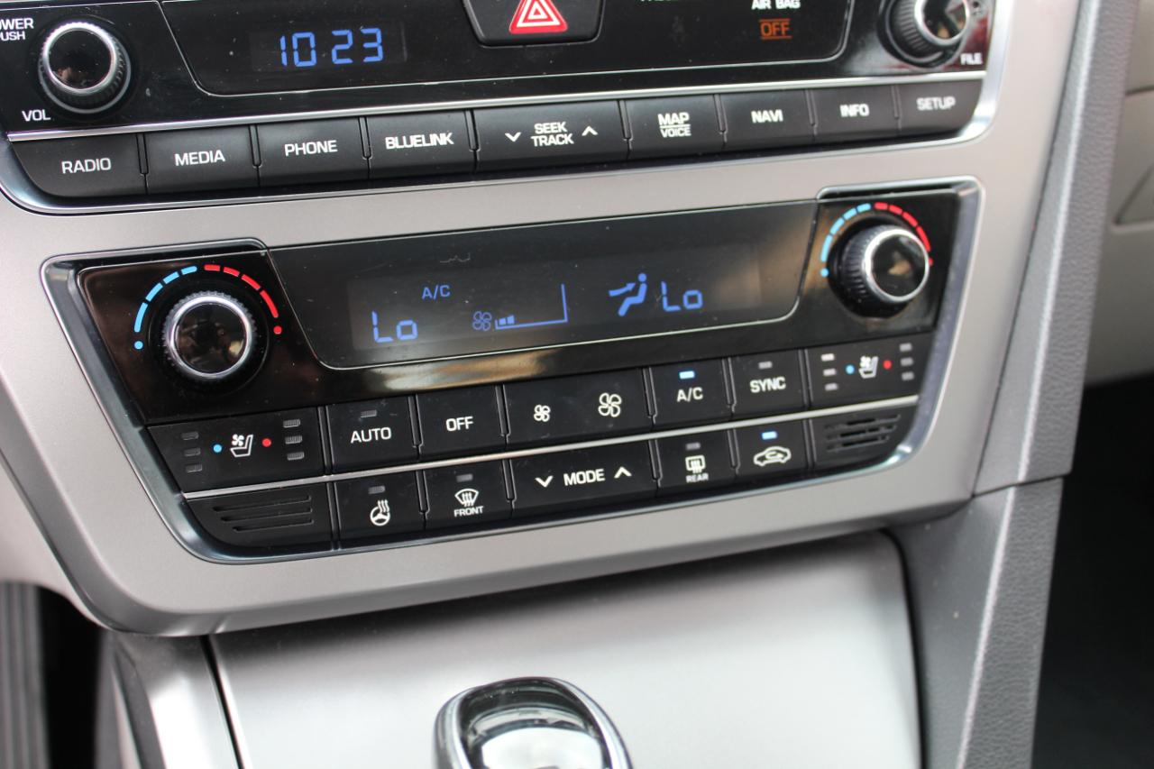 Hyundai Sonata 4dr Sdn 2.4L Limited 2015
