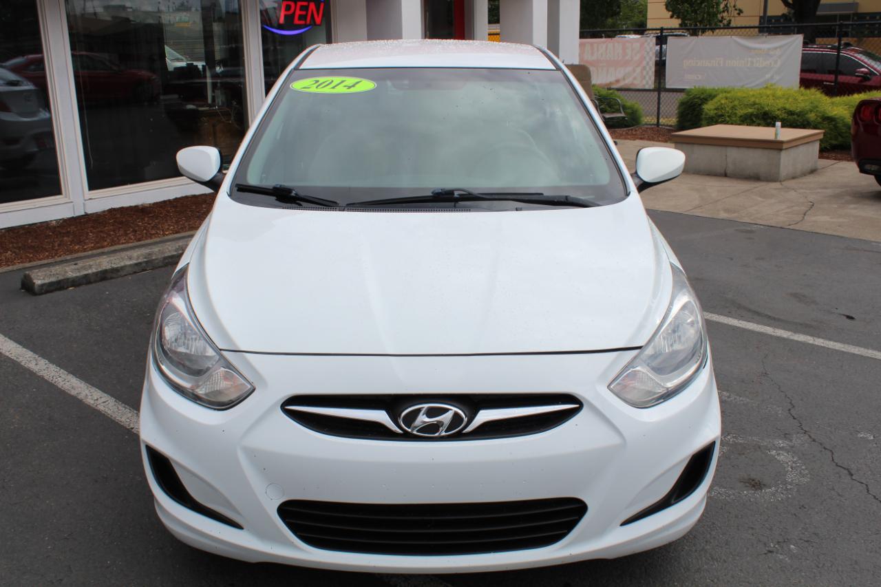 Hyundai Accent 5dr HB Auto GS 2014