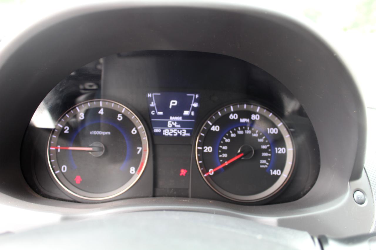 Hyundai Accent 5dr HB Auto GS 2014