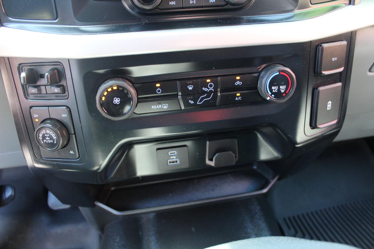 Ford F-150 XL 4WD SuperCrew 5.5' Box 2023