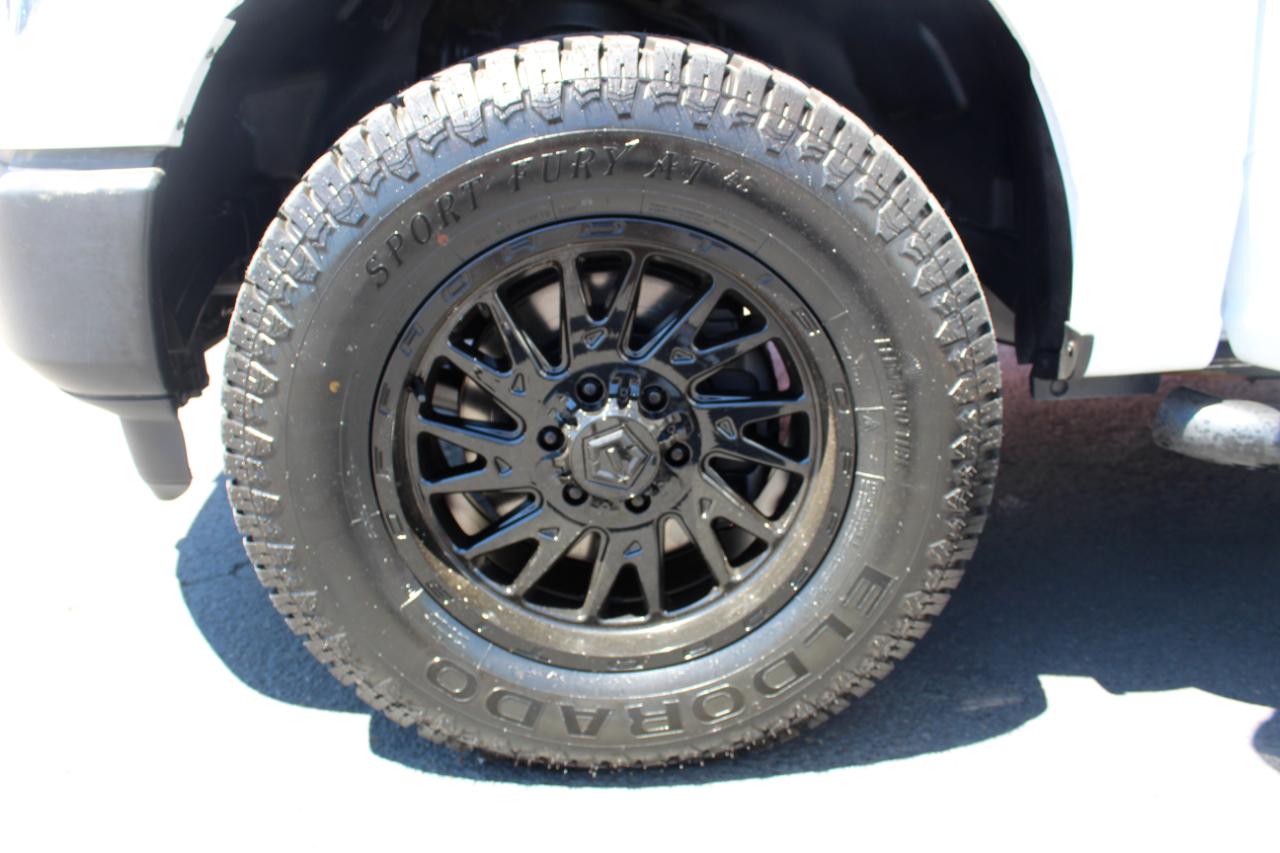 Ford F-150 XL 4WD SuperCrew 5.5' Box 2023