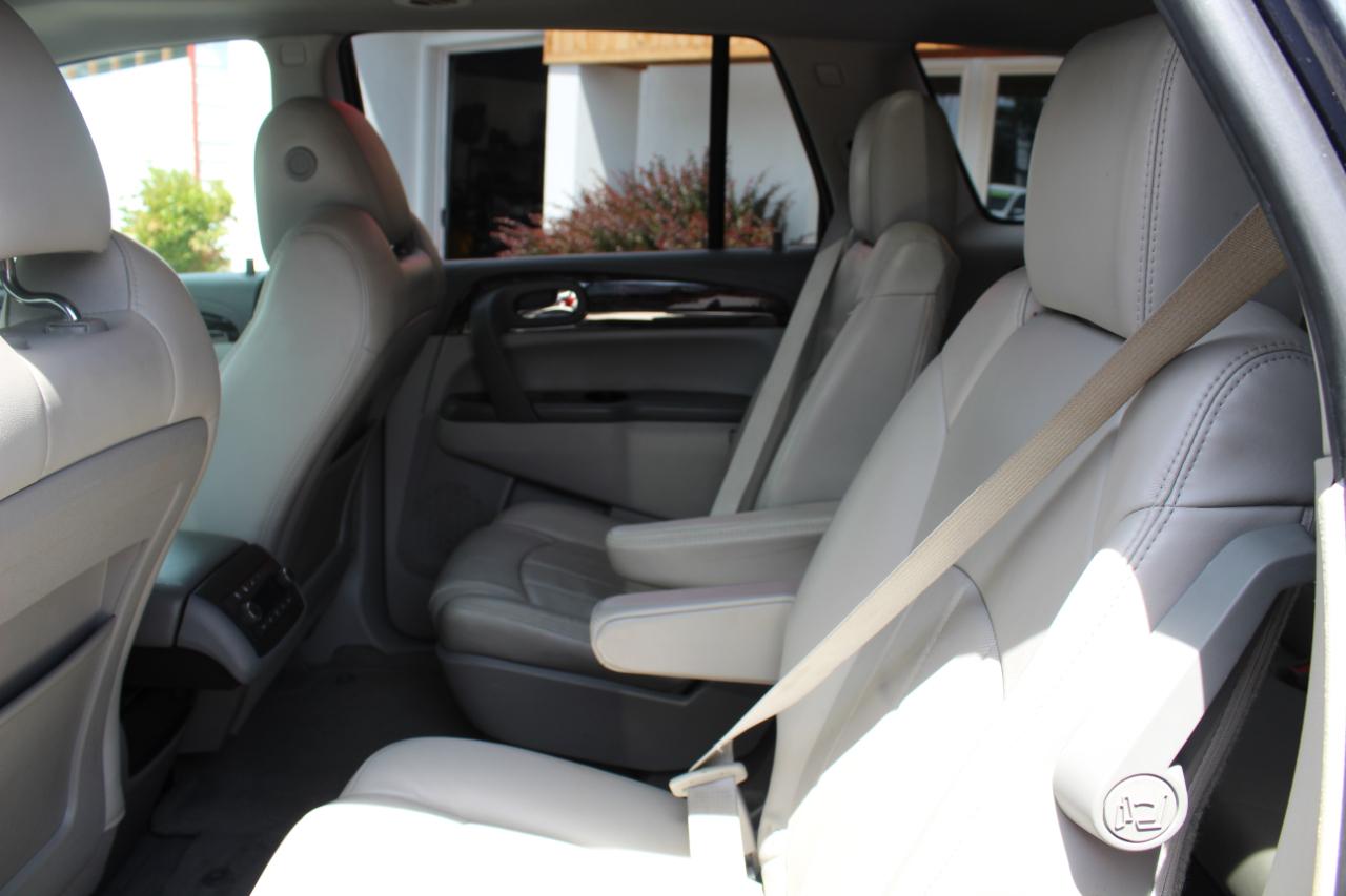 Buick Enclave AWD 4dr Premium 2013