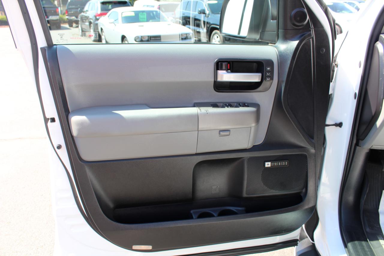 Toyota Sequoia 4WD 5.7L Limited (Natl) 2016