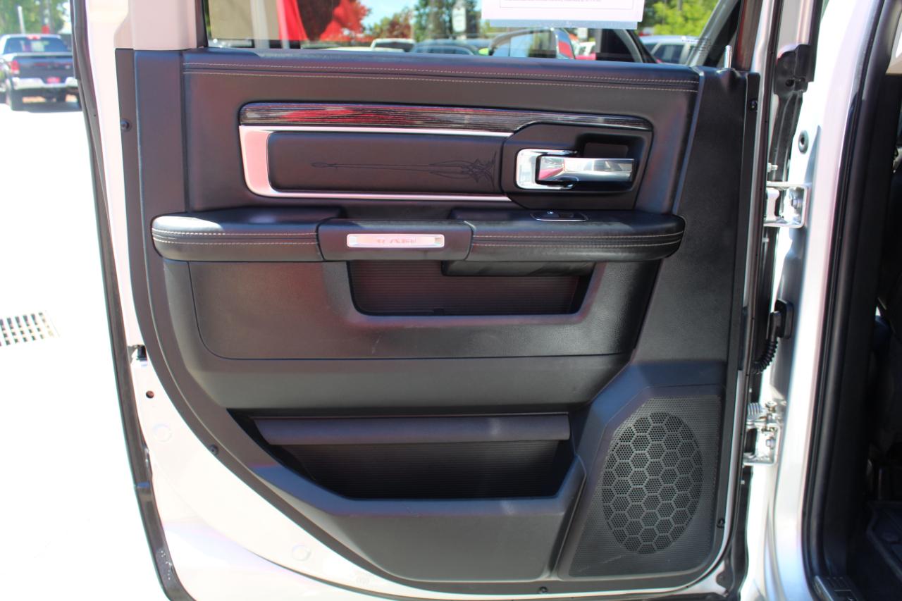 RAM 2500 4WD Crew Cab 149" Laramie Limited 2014