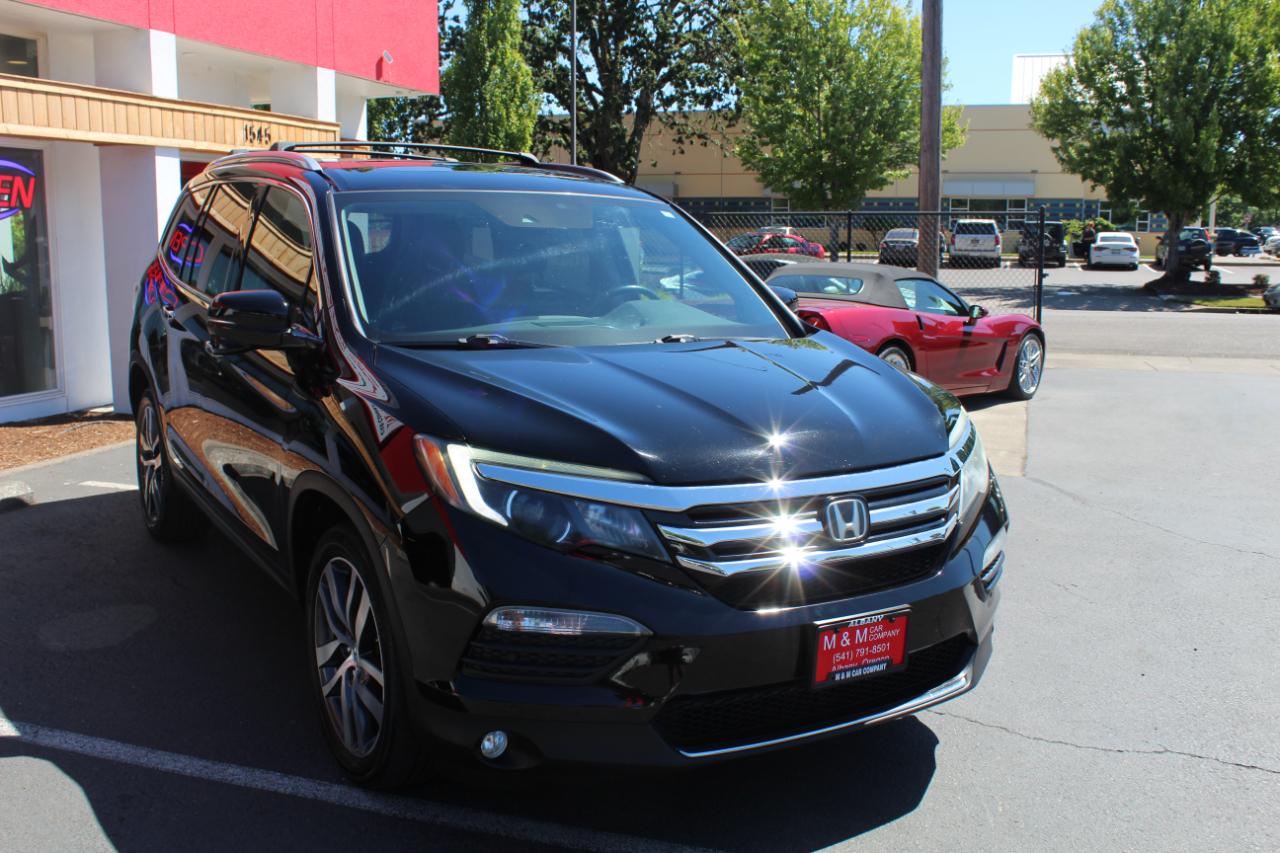 Honda Pilot AWD 4dr Touring w/RES & Navi 2016