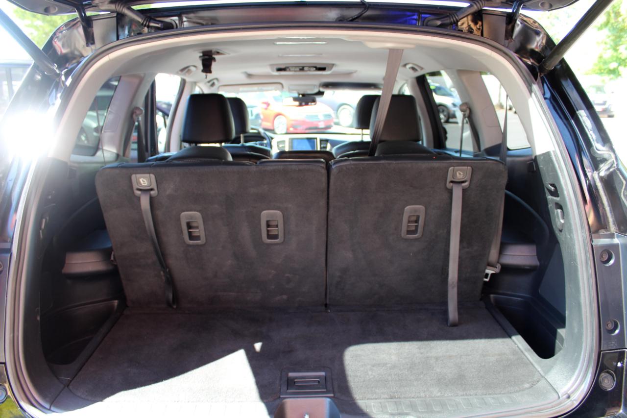 Honda Pilot AWD 4dr Touring w/RES & Navi 2016