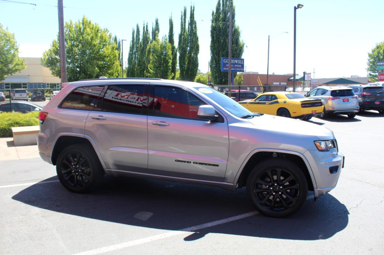 Jeep Grand Cherokee Altitude 4x4 2019